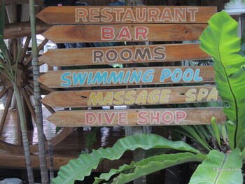 loves beach and dive resort