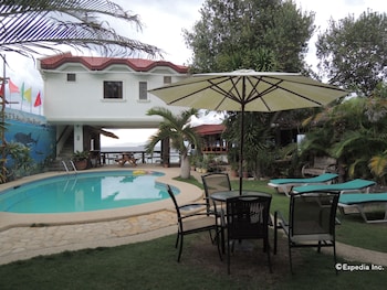 loves beach and dive resort