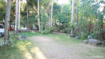 algens dive resort