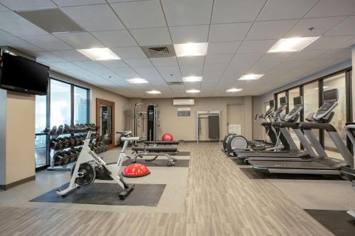 hilton garden inn boston waltham