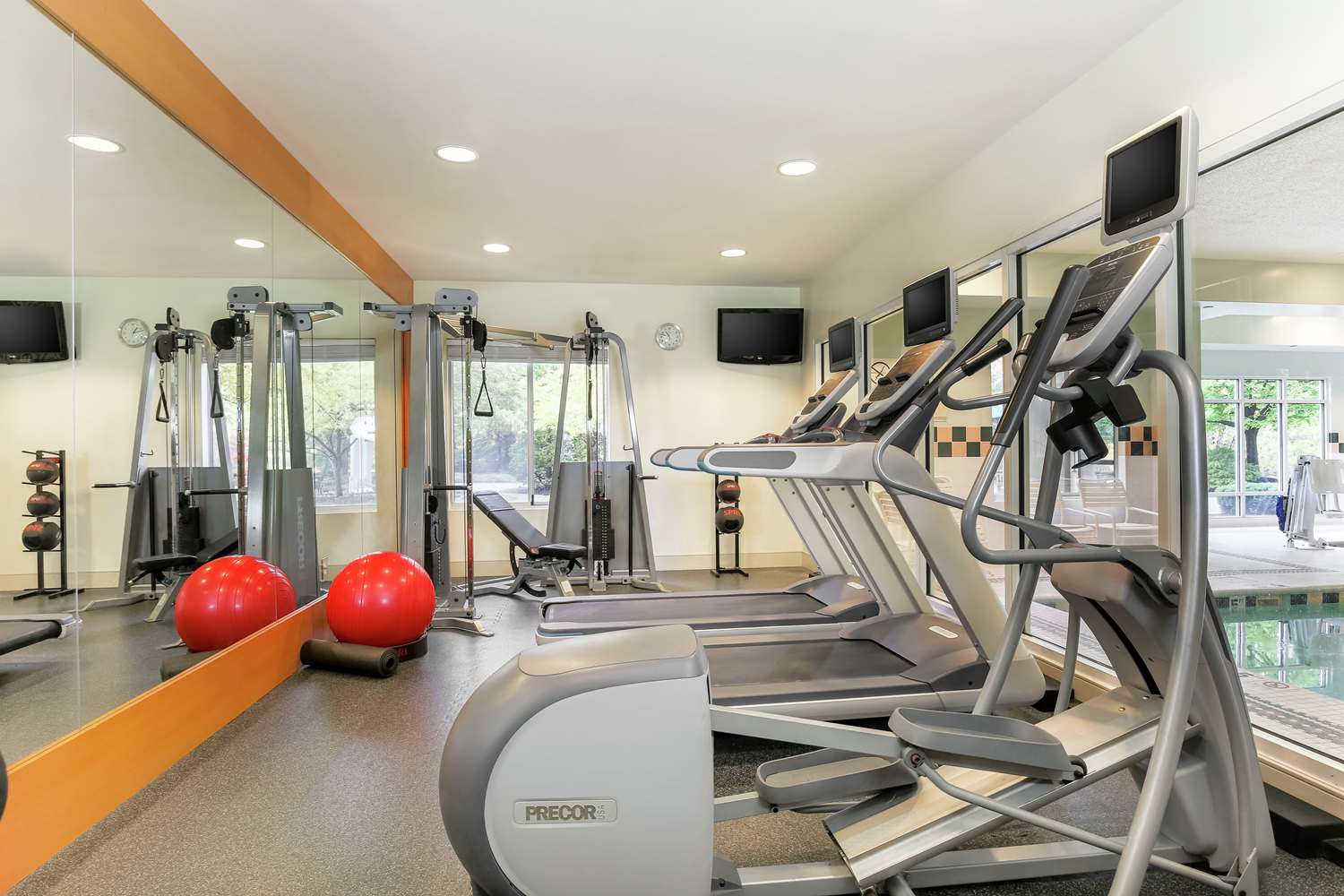 hilton garden inn cleveland twinsburg