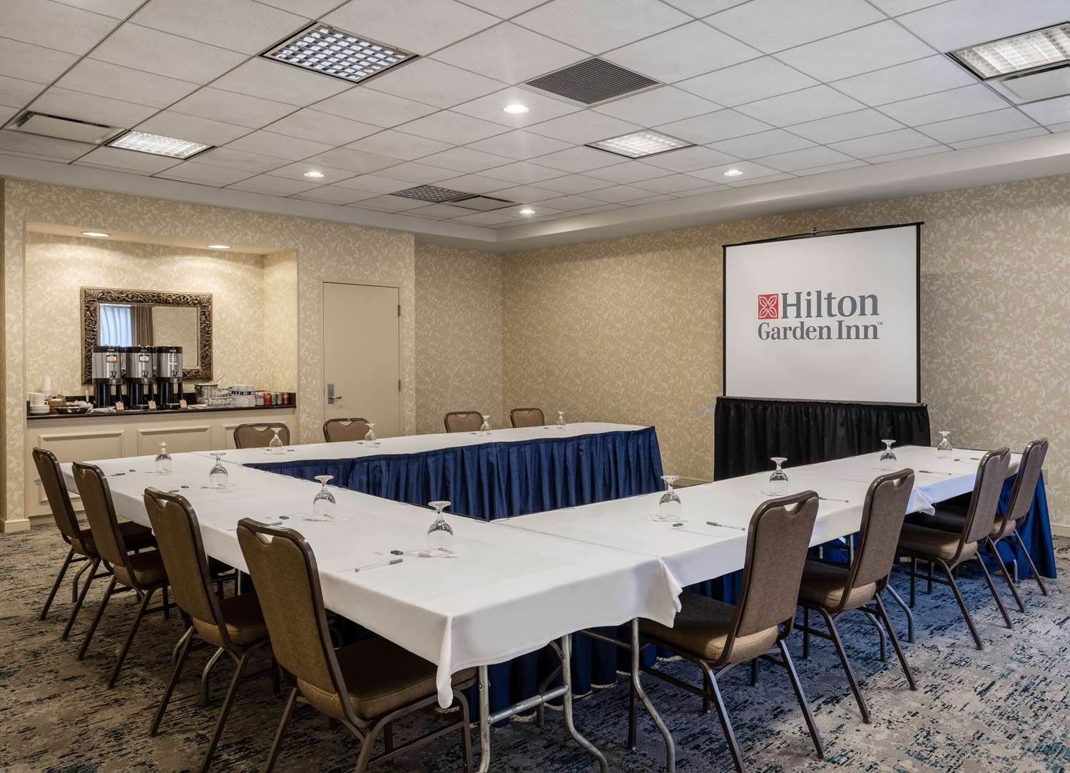 hilton garden inn cleveland twinsburg