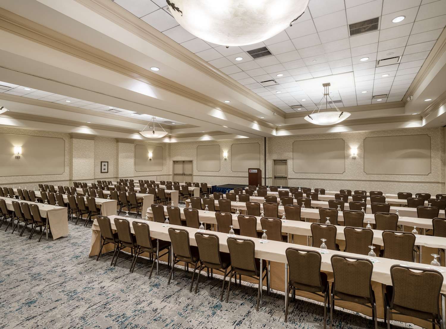 hilton garden inn cleveland twinsburg