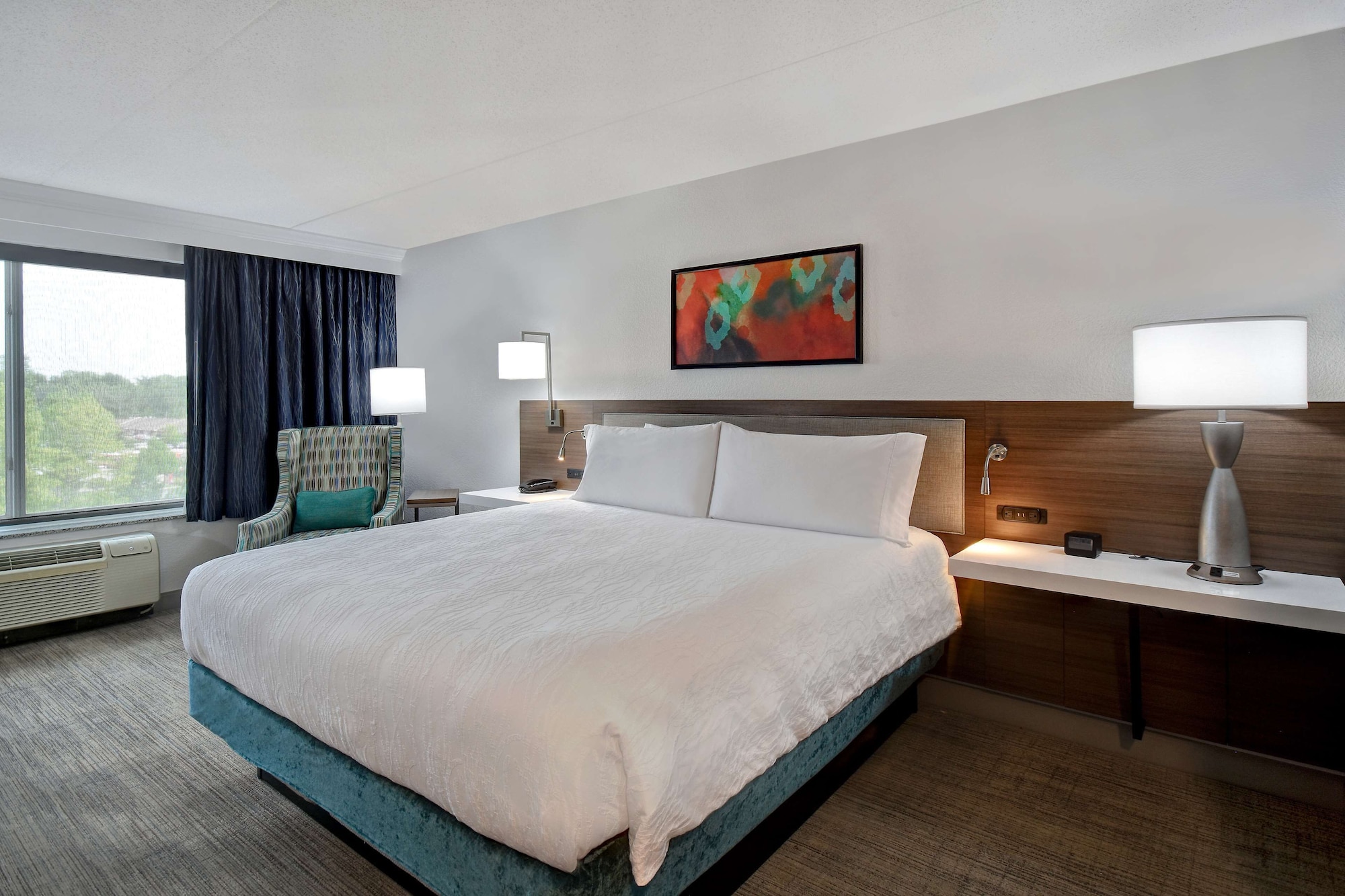 hilton garden inn detroit metro airport