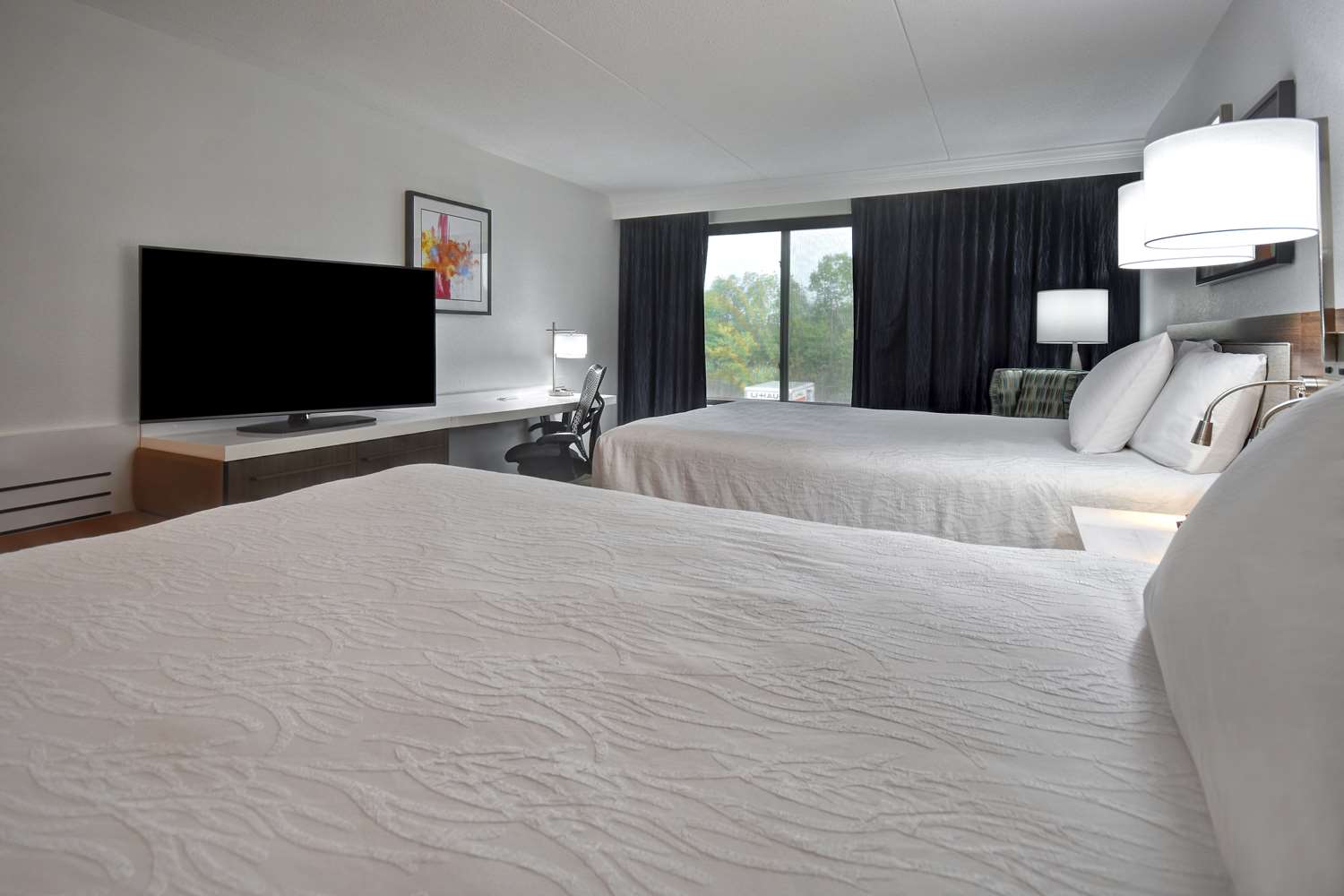 hilton garden inn detroit metro airport