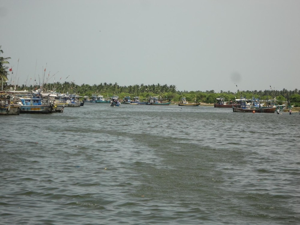 manmunai north