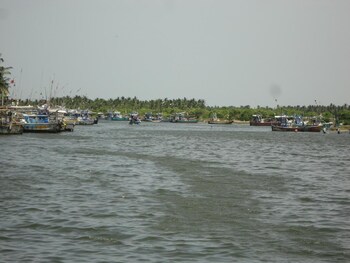 manmunai north