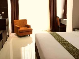grand hawaii hotel
