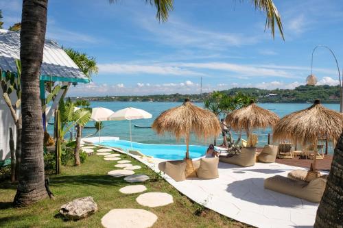 Le Pirate Beach Club Nusa Ceningan - Adults Only,Ceningan Island>>Bali,3 star