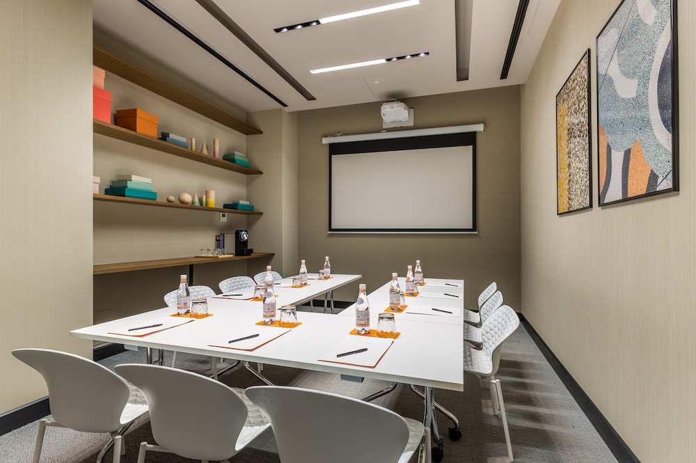 room mate collection giulia milan