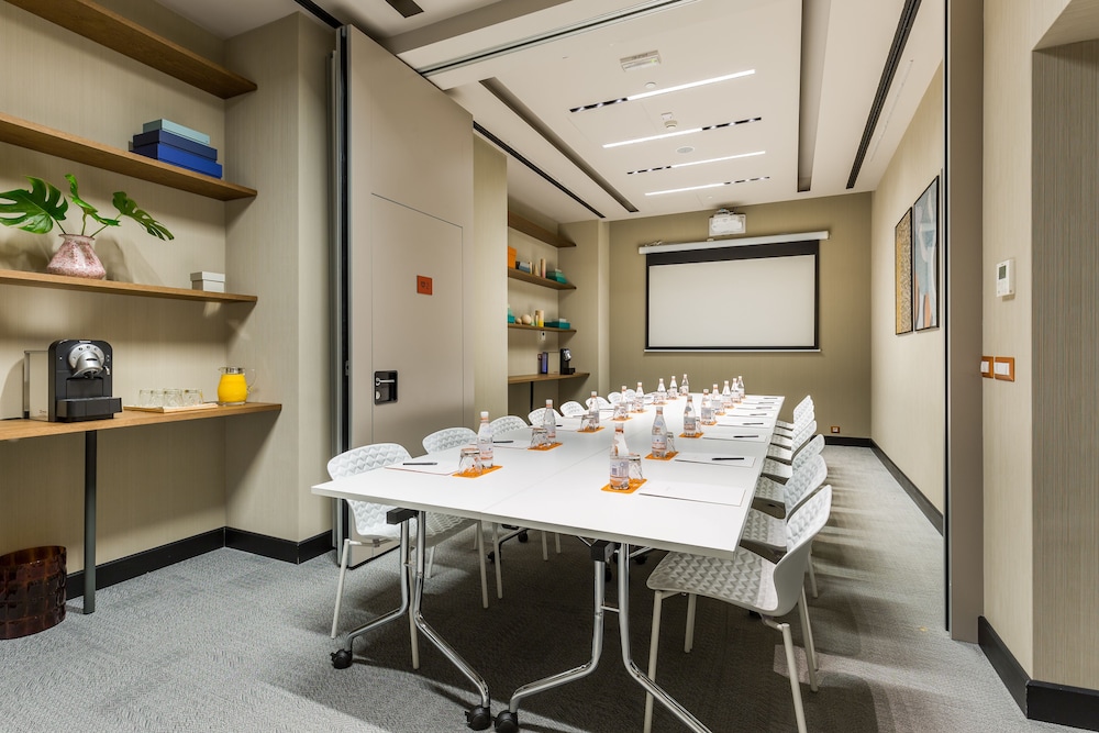 room mate collection giulia milan