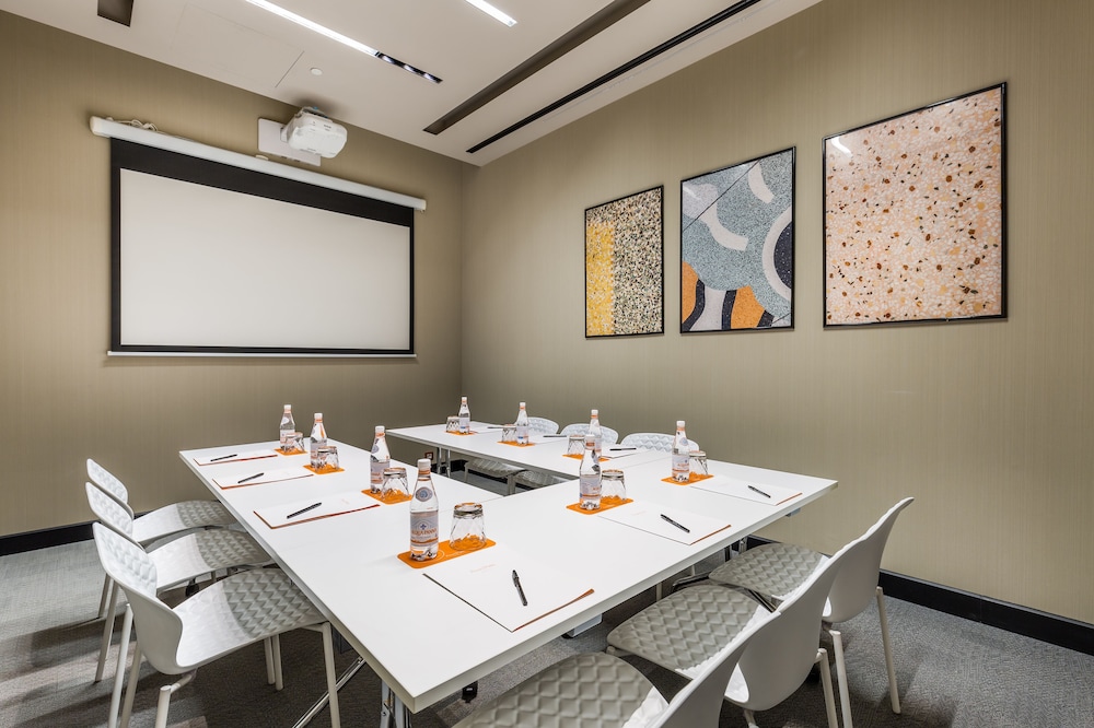 room mate collection giulia milan