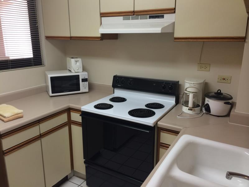 guam airport hotel