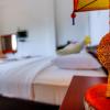 thuruliya hotel