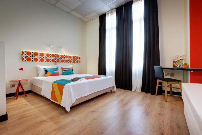 colors central ladadika