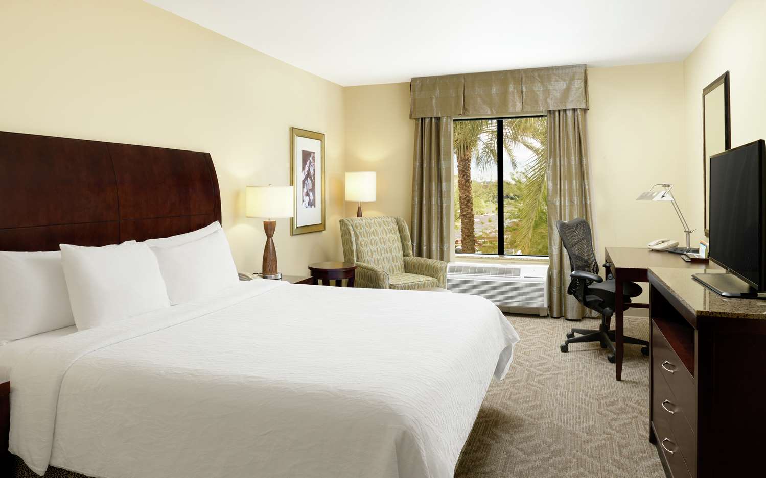 hilton garden inn phoenix north happy valley