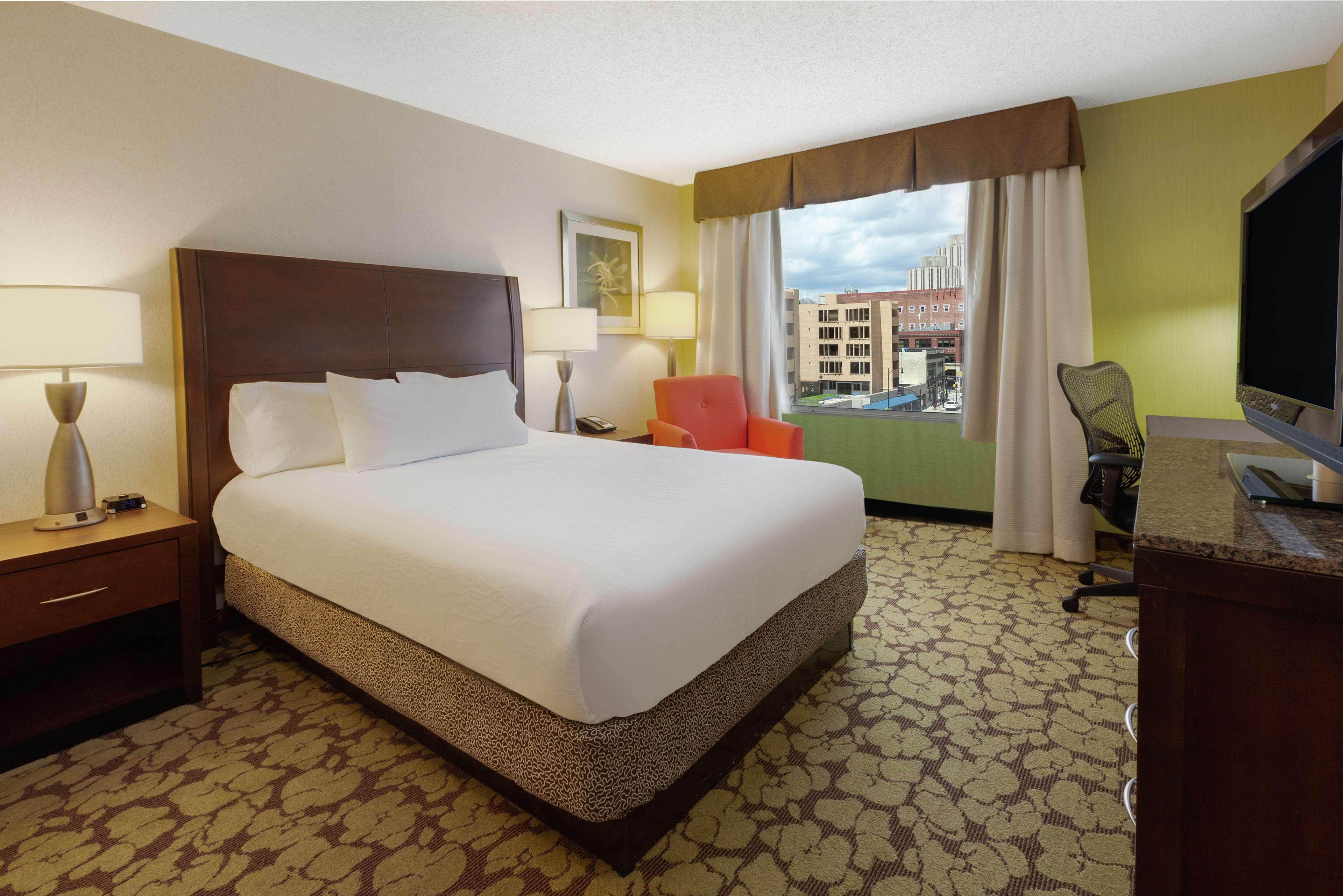 hilton garden inn pittsburgh university place