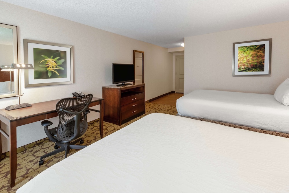 hilton garden inn pittsburgh university place