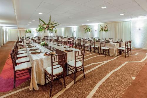 hilton garden inn pittsburgh university place