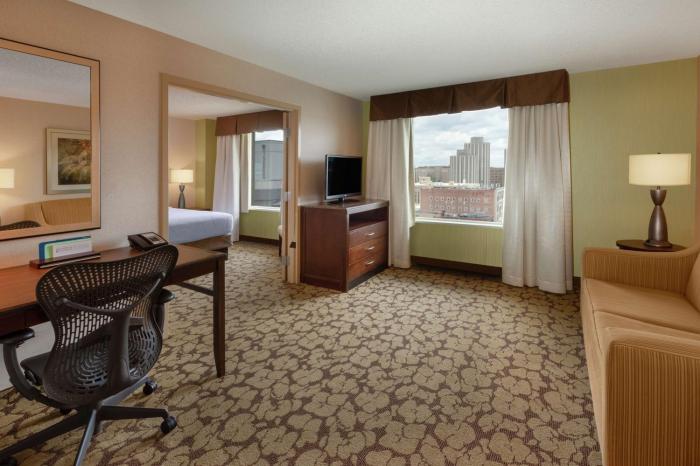 hilton garden inn pittsburgh university place