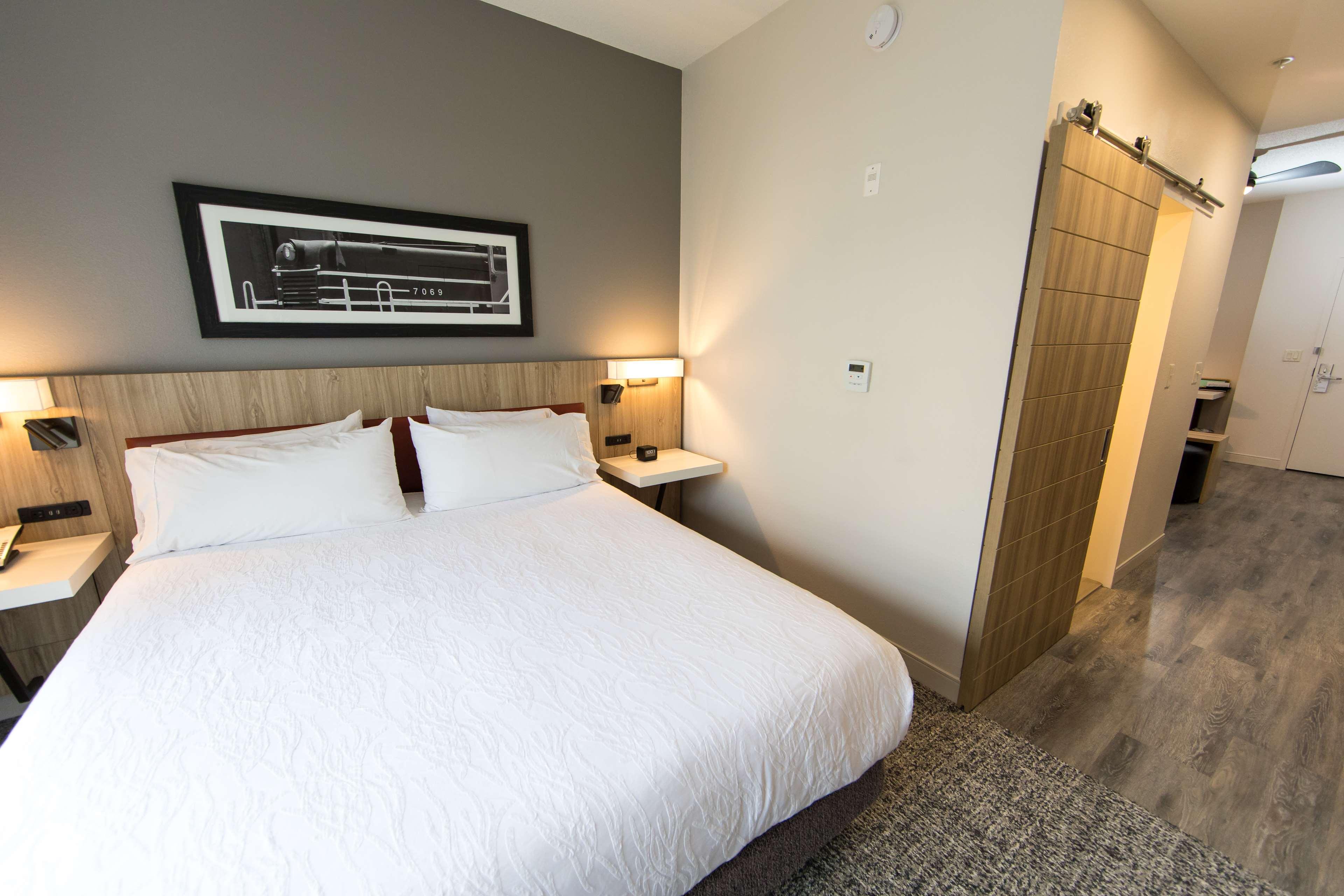 hilton garden inn savannah historic district