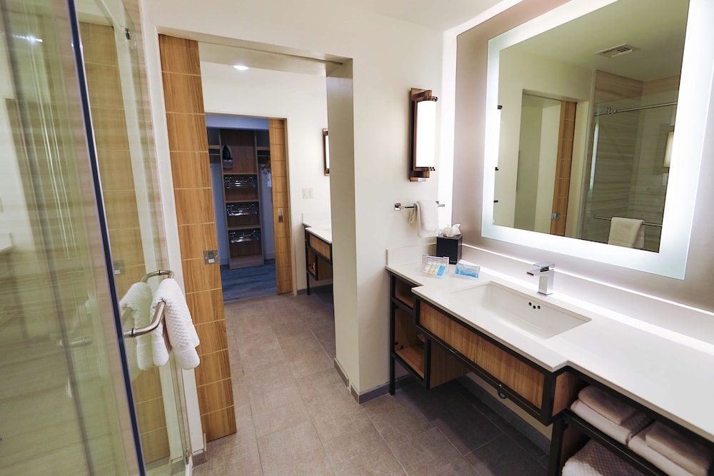 hilton garden inn savannah historic district