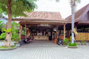 hotel mahkota plengkung