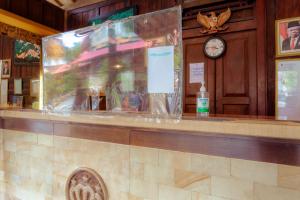 hotel mahkota plengkung