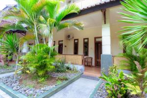 hotel mahkota plengkung