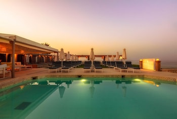 iakinthos tsilivi beach