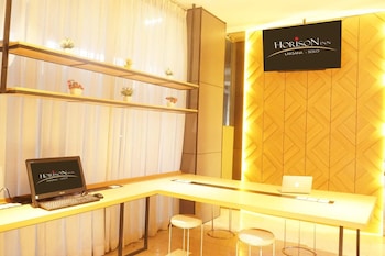 horison inn laksana solo