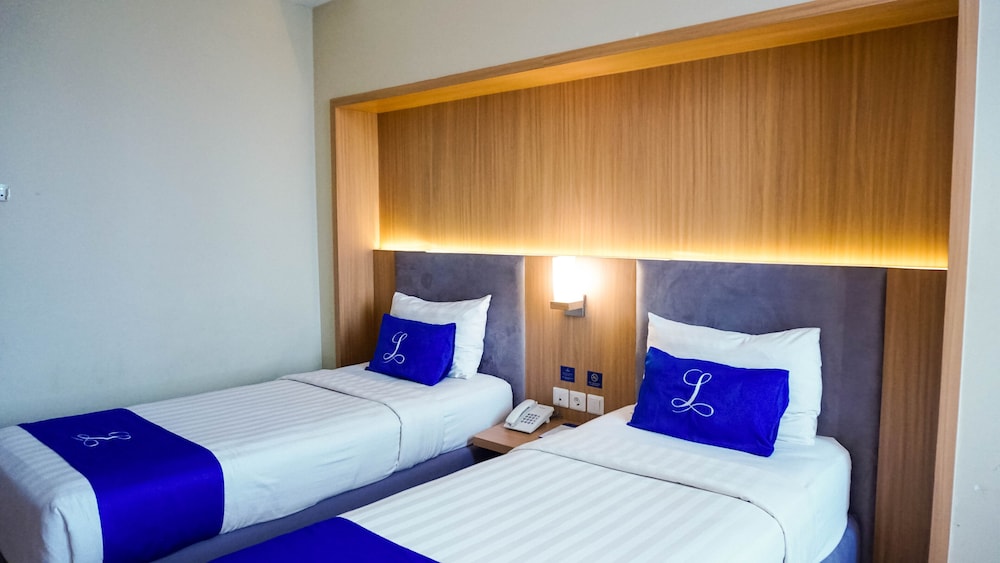 horison inn laksana solo