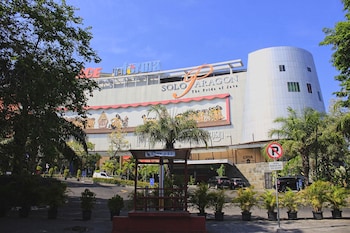 horison inn laksana solo