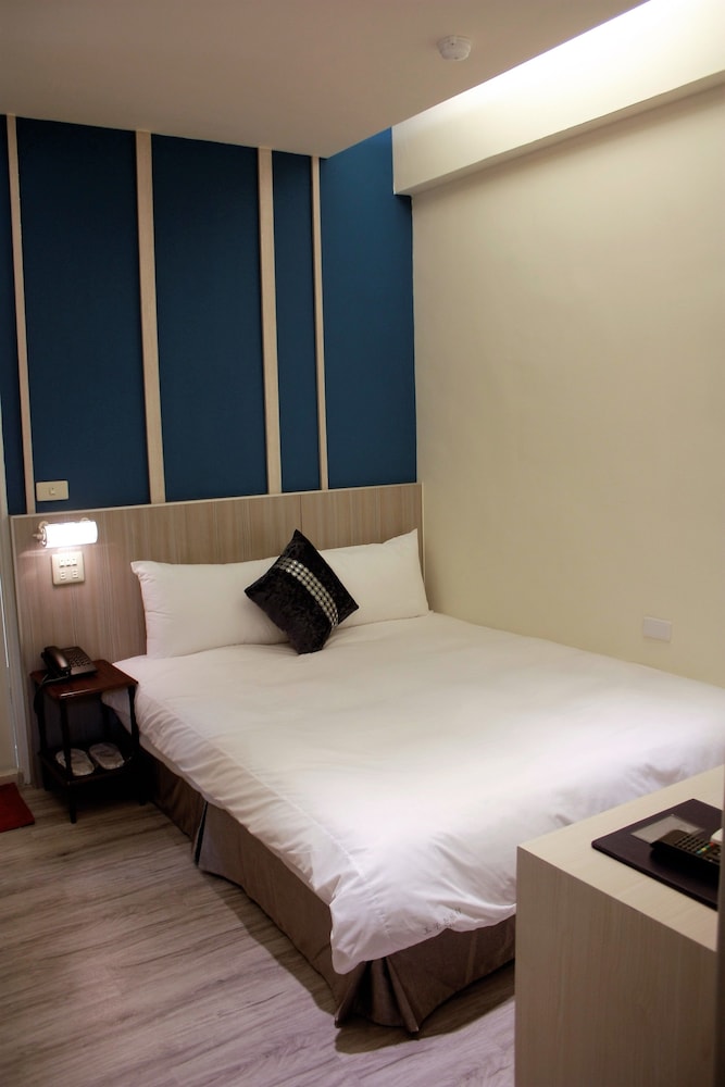 prince to travel hotel