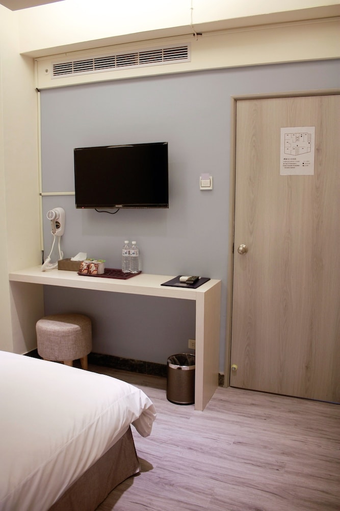 prince to travel hotel