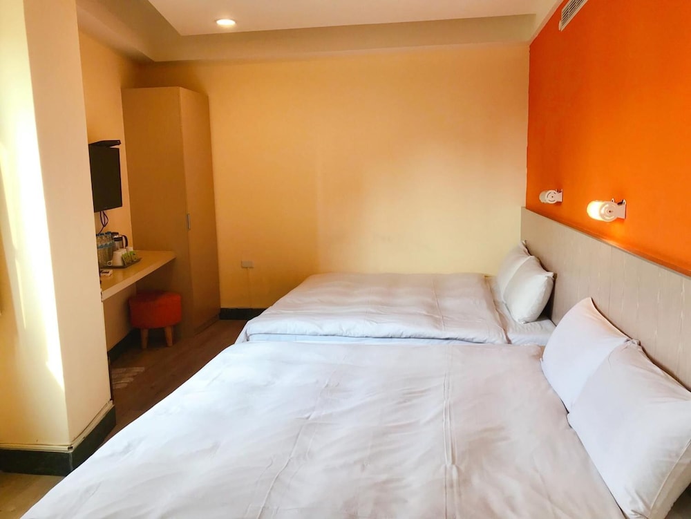 prince to travel hotel