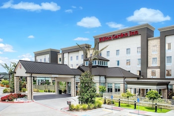 hilton garden inn victoria