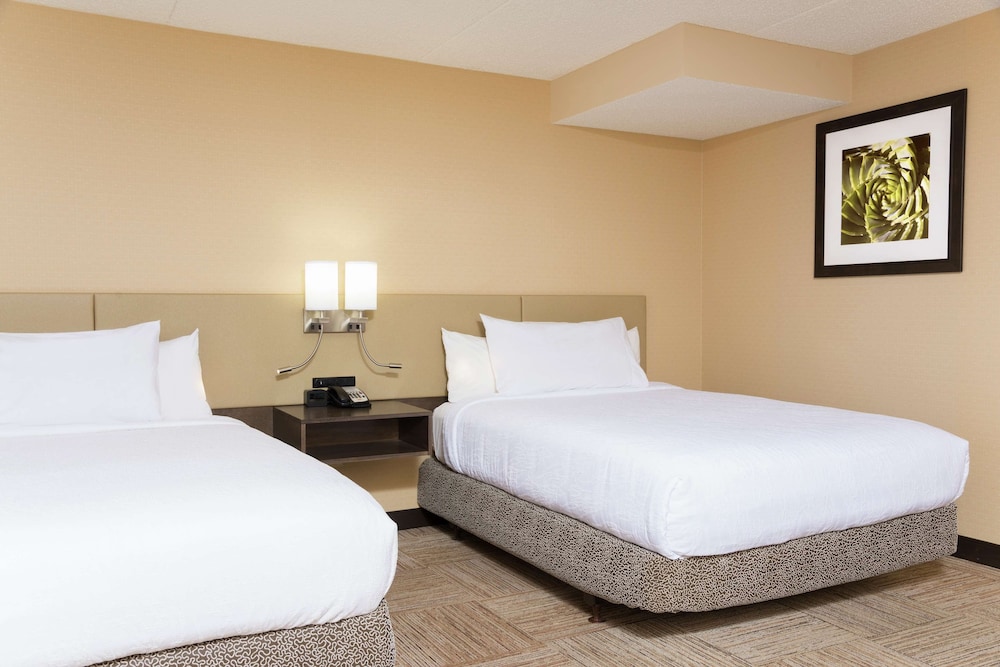 hilton garden inn west lafayette wabash landing