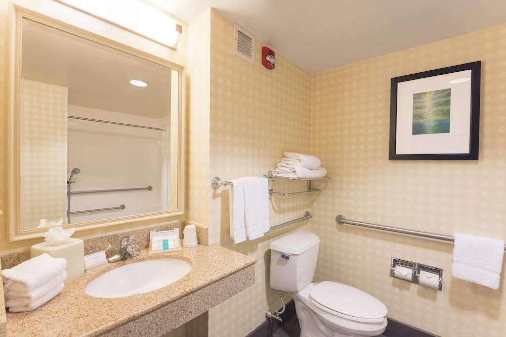 hilton garden inn west lafayette wabash landing