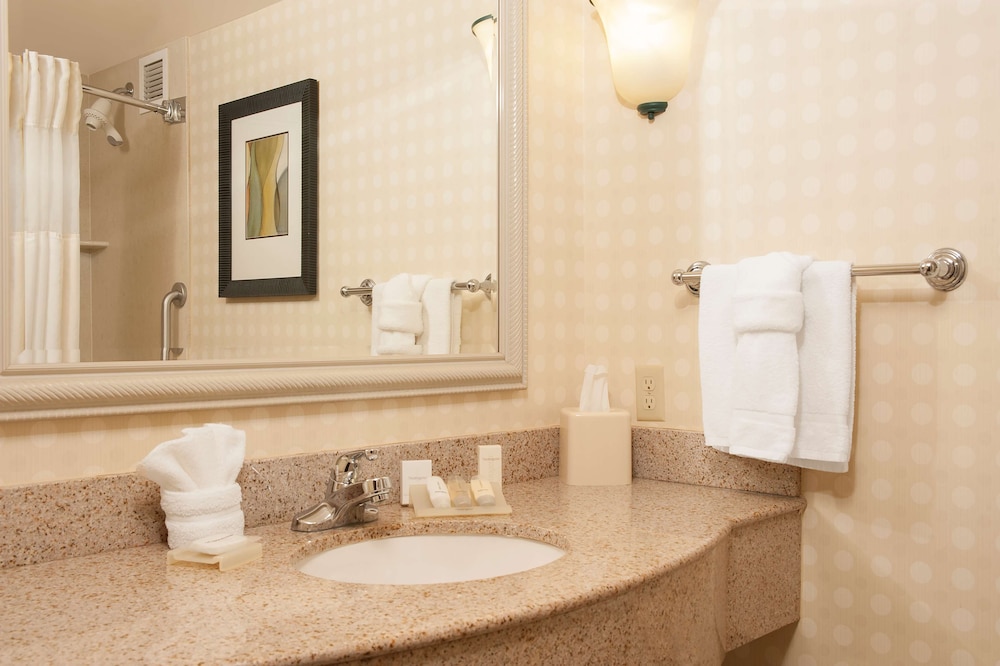 hilton garden inn west lafayette wabash landing