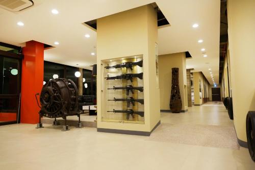 823 tourist hotel
