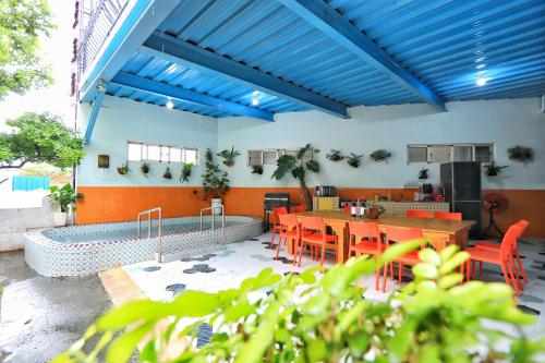 fumigate hotel