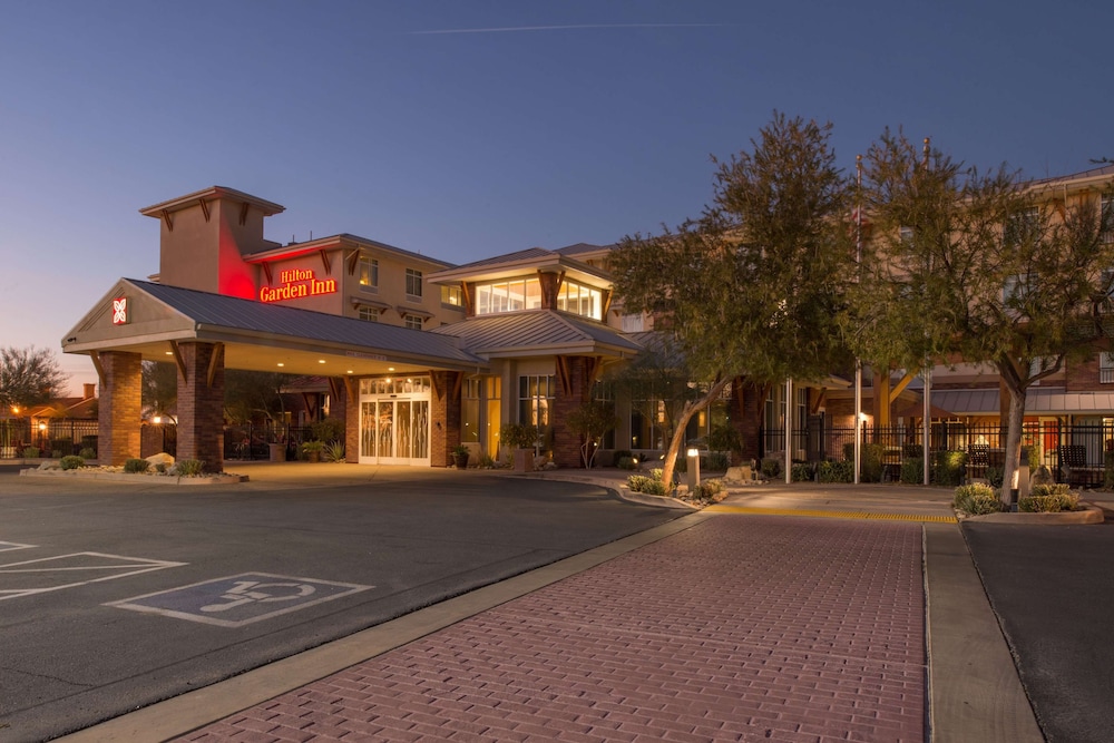 hilton garden inn yuma pivot point
