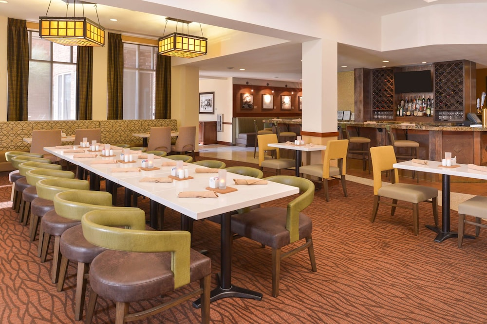 hilton garden inn yuma pivot point