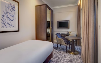 hilton london euston