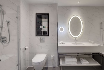 hilton london euston