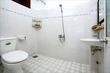 blue clouds homestay