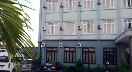 sunrise hotel