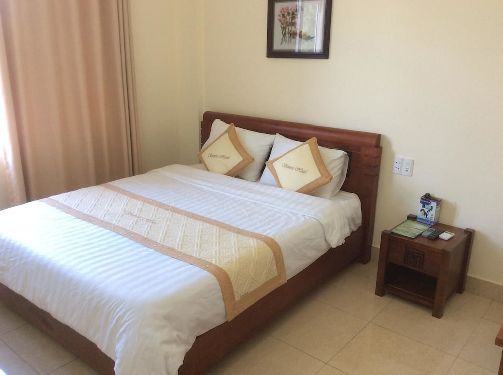 sunrise hotel