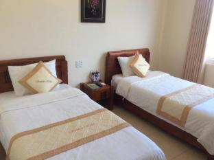 sunrise hotel